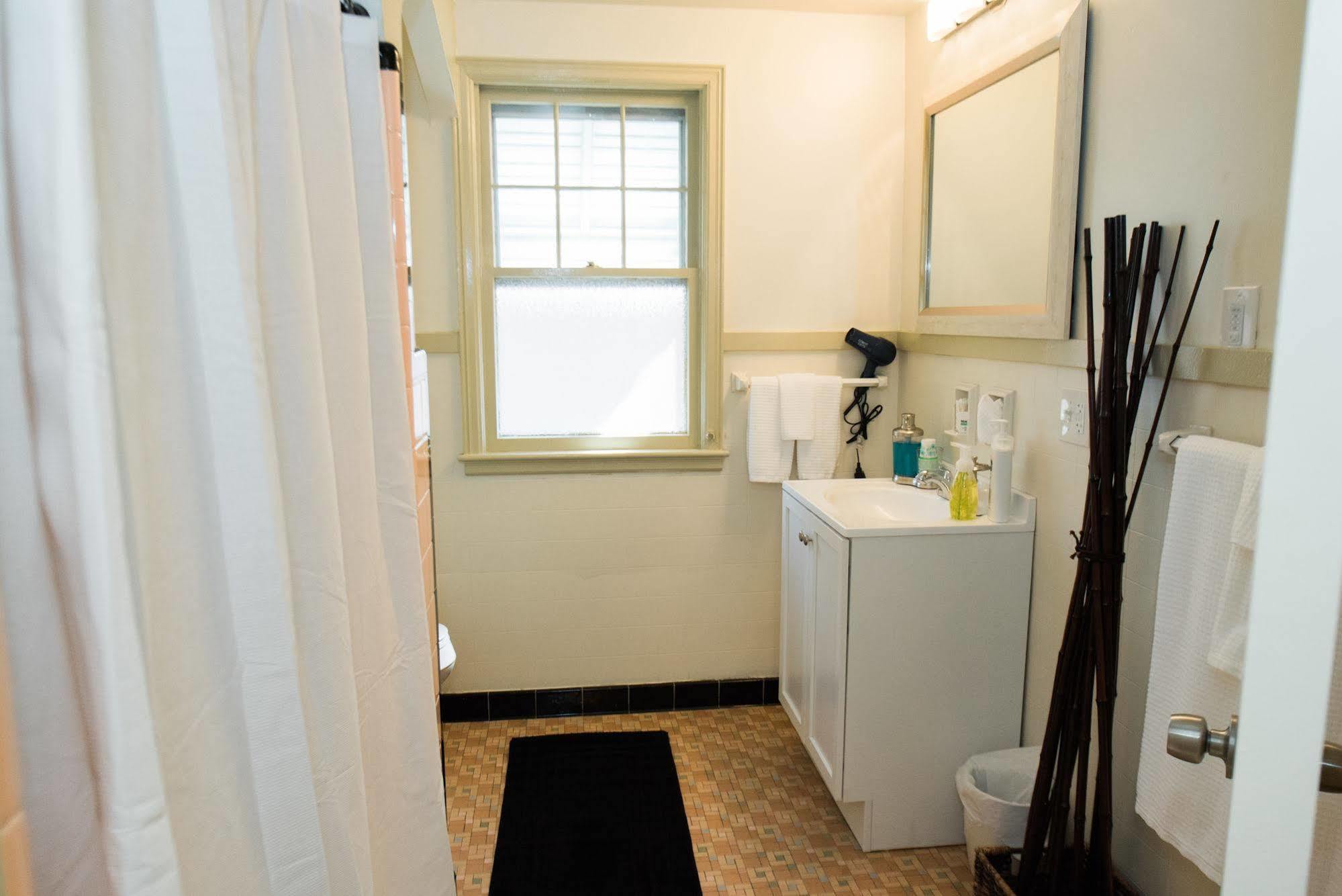 The Little Italy Of Niagara Falls Bed & Breakfast Exteriér fotografie